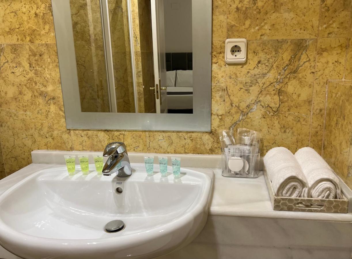 Elegant Suite Seville Exterior photo